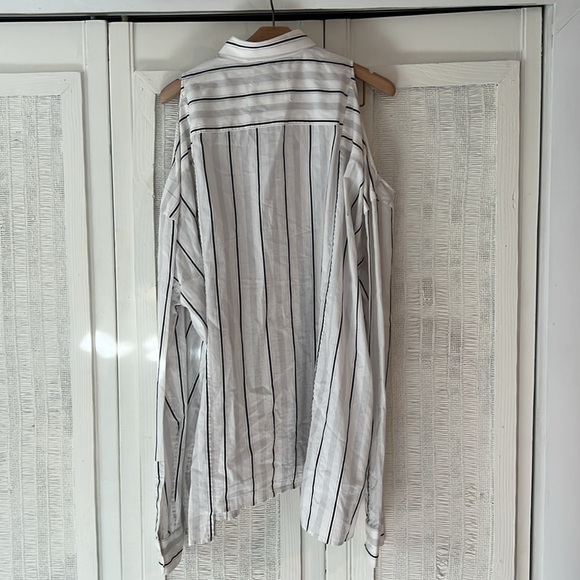 Asymmetrical sheer Maison Margiela open shoulder blouse - Picture 13 of 13